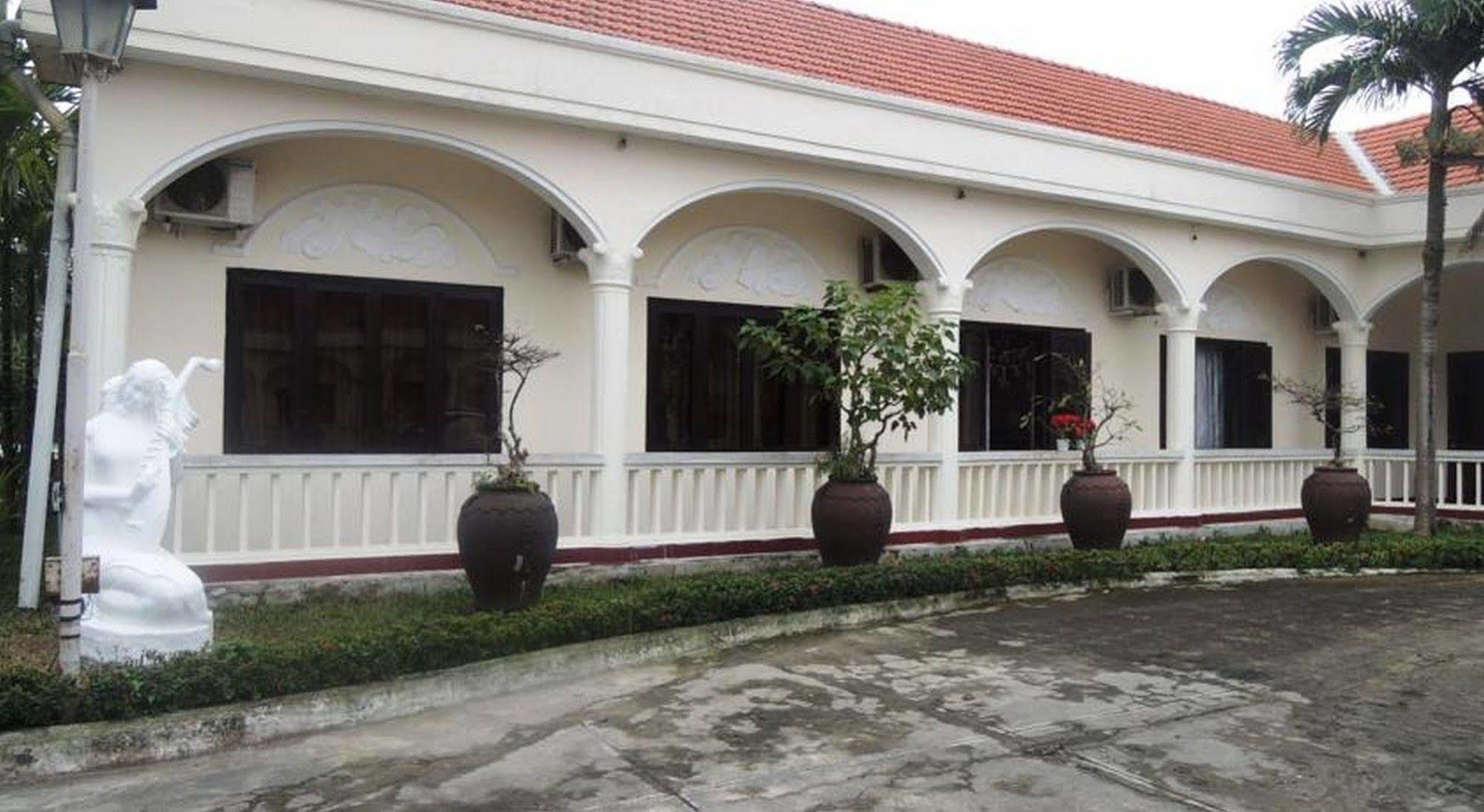 Thanh Noi Hotel Hue Luaran gambar
