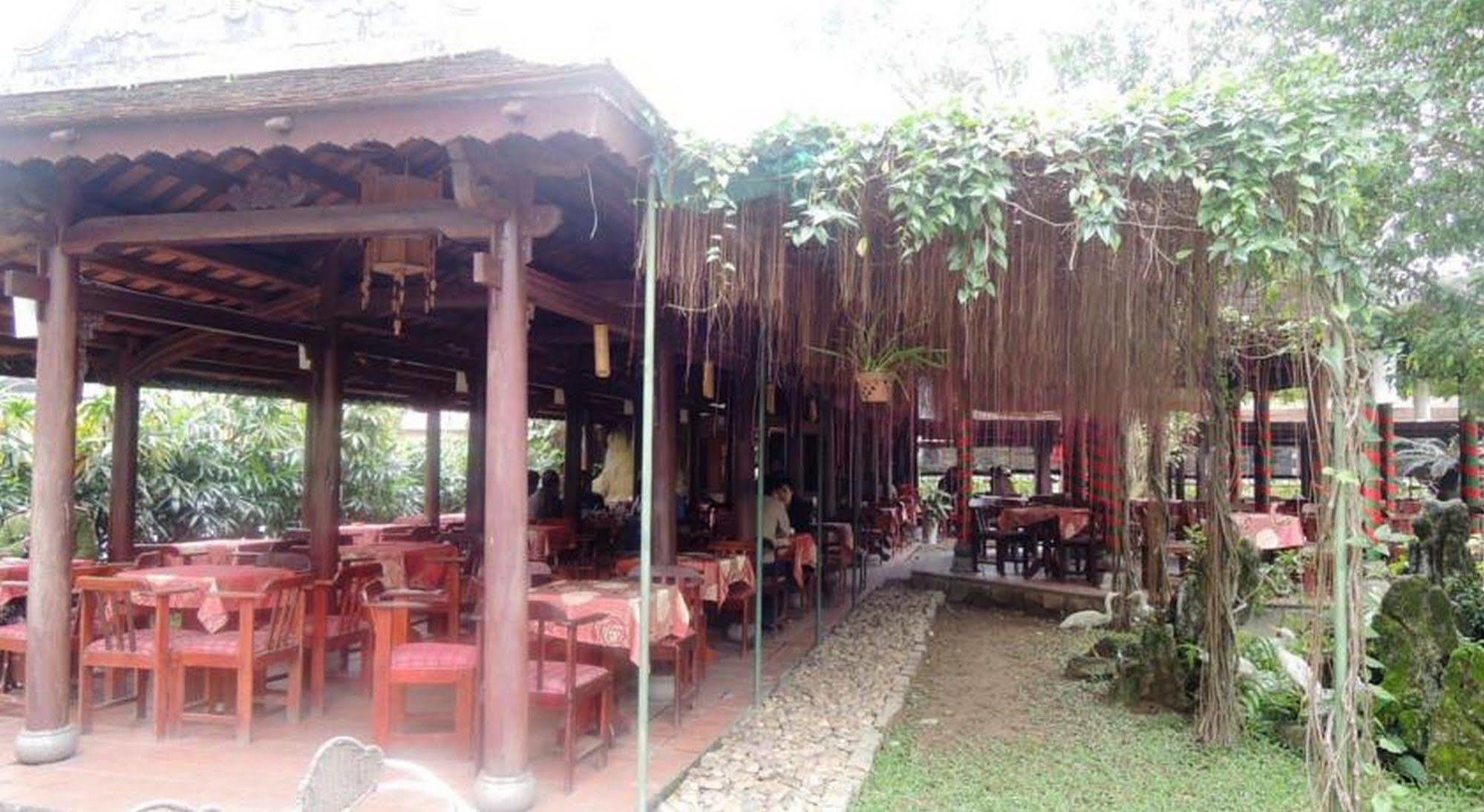 Thanh Noi Hotel Hue Luaran gambar