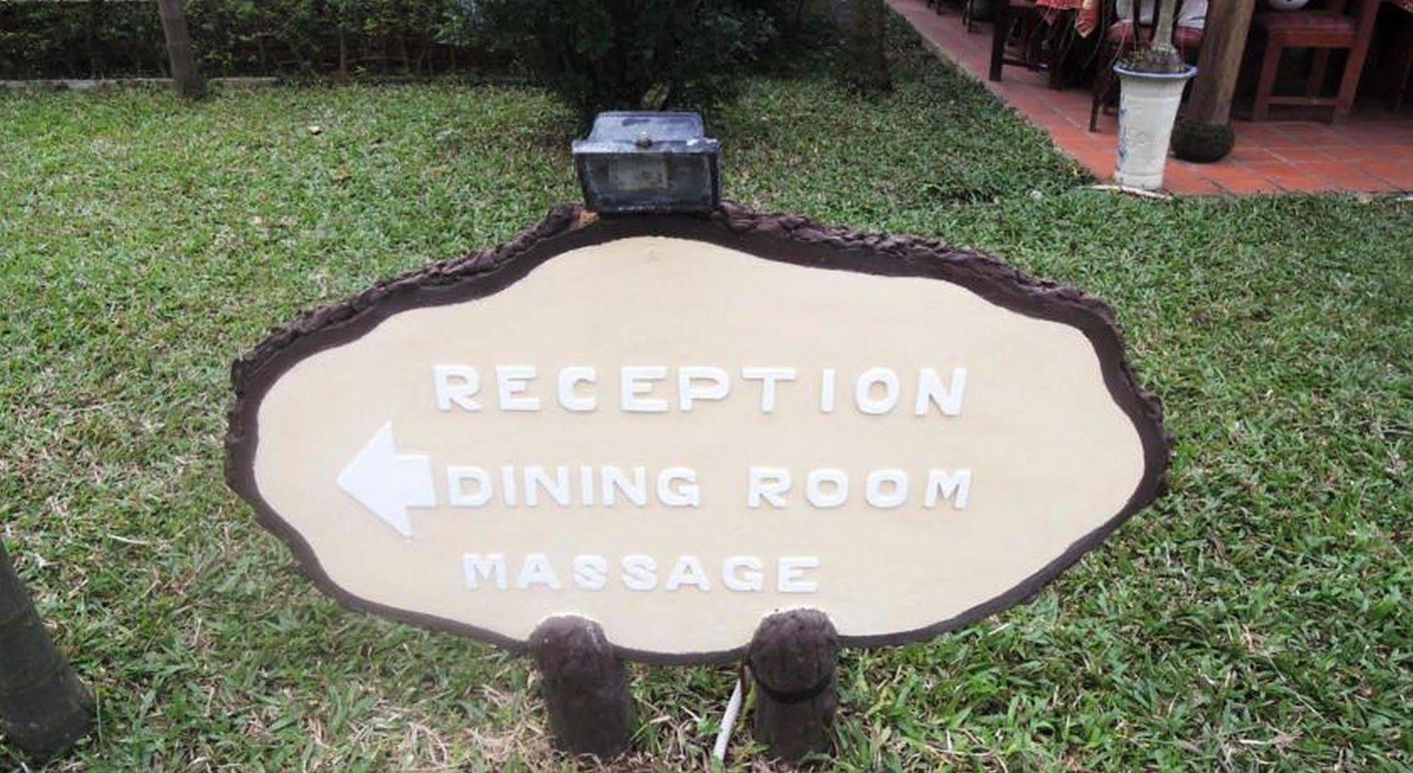 Thanh Noi Hotel Hue Luaran gambar